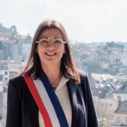 4e Adjointe